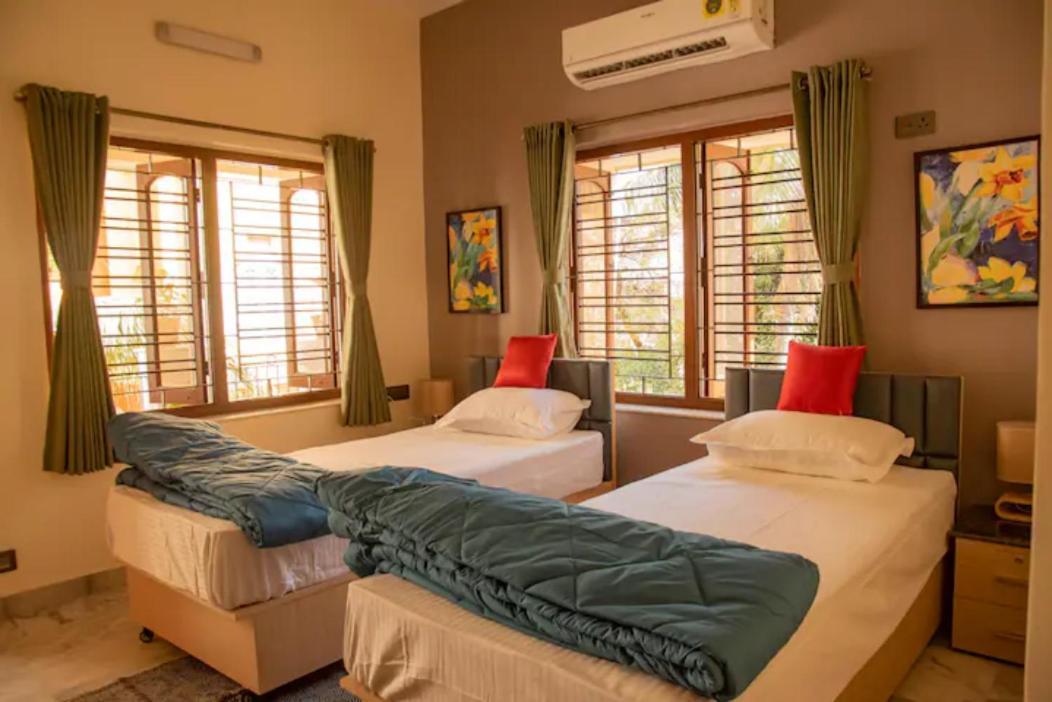 J'S Nest Hotel Kolkata Ngoại thất bức ảnh