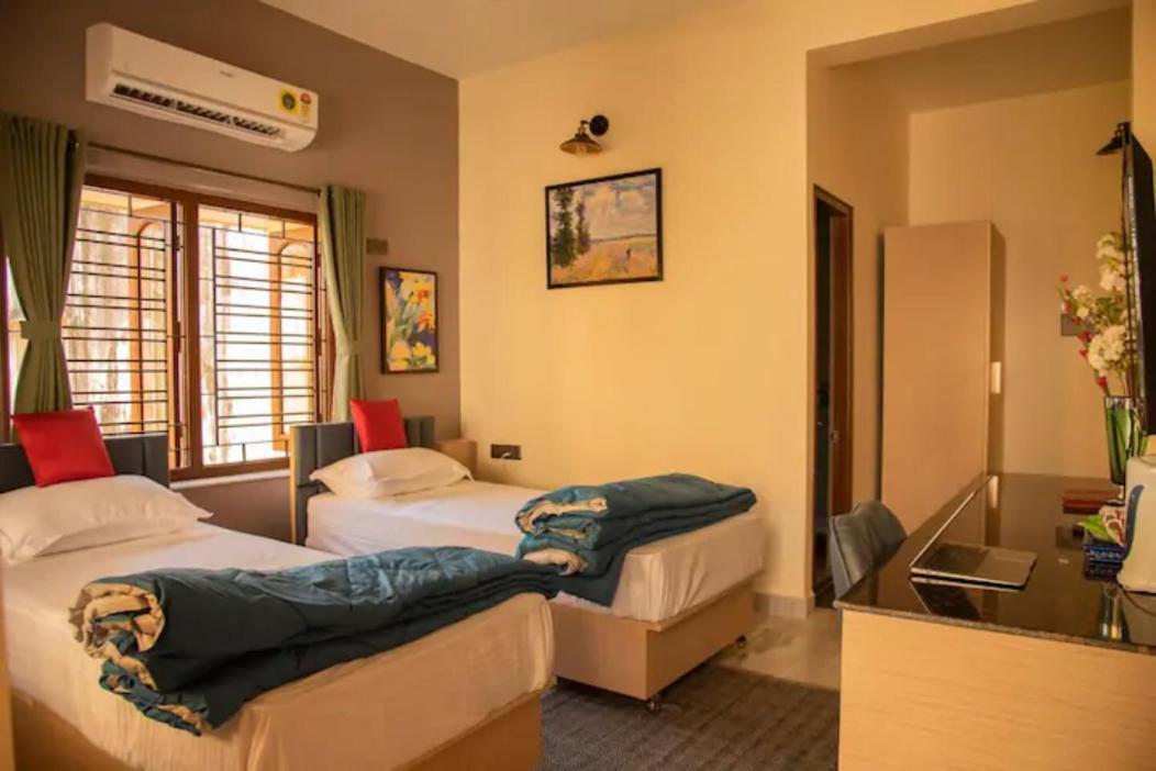J'S Nest Hotel Kolkata Ngoại thất bức ảnh