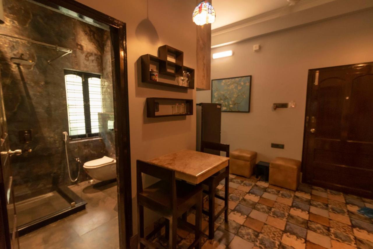 J'S Nest Hotel Kolkata Ngoại thất bức ảnh