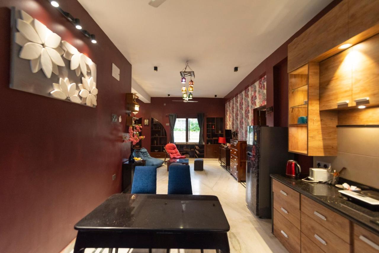 J'S Nest Hotel Kolkata Ngoại thất bức ảnh