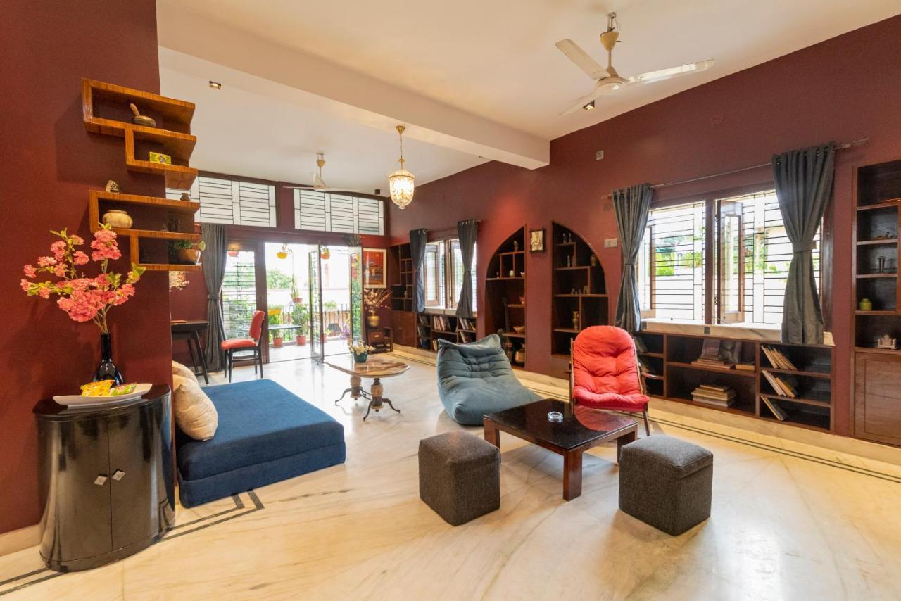 J'S Nest Hotel Kolkata Ngoại thất bức ảnh